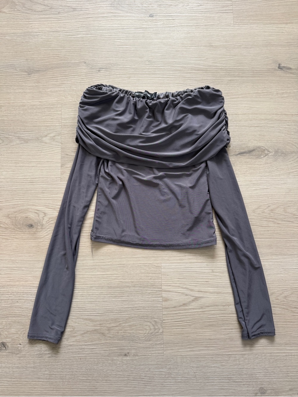 PrettyLittleThing Charcoal Slinky Ruched Bardot Off the Shoulder Top Size 0